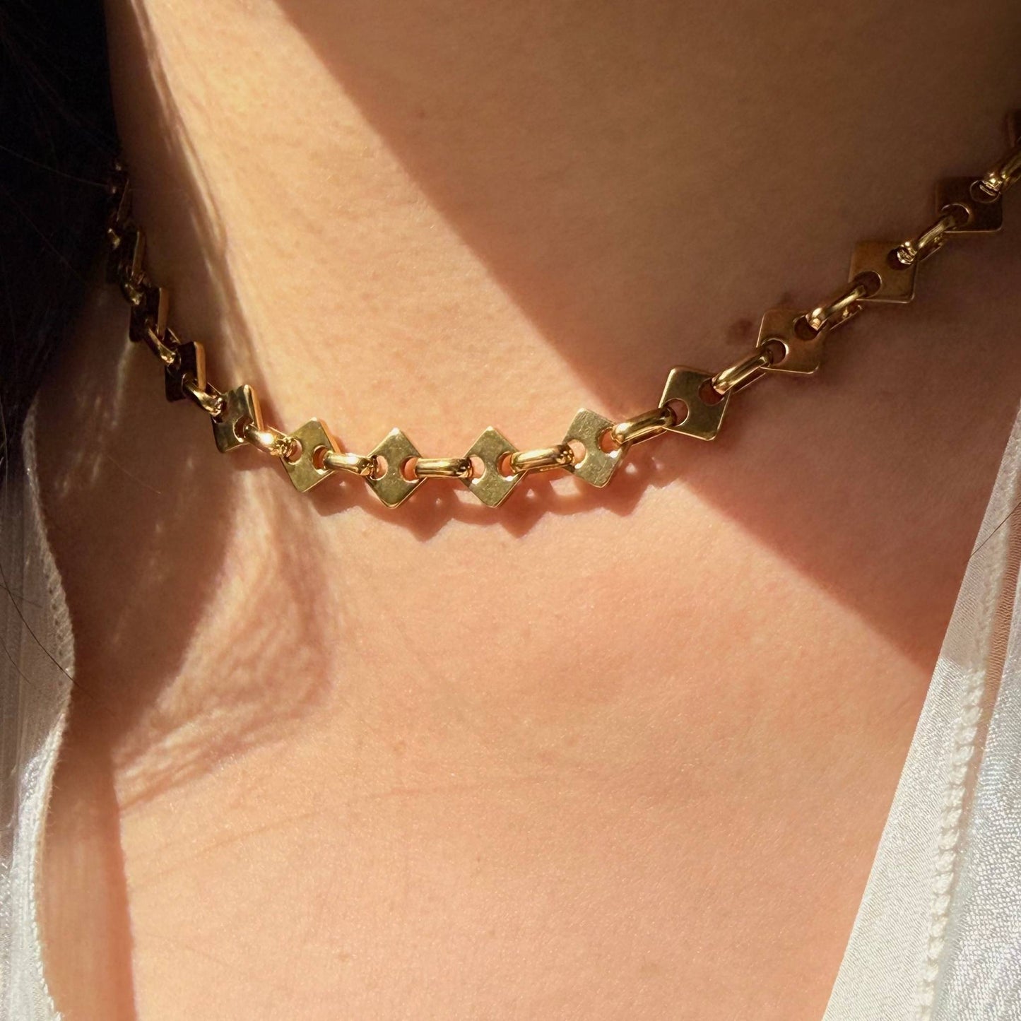 Gold Wave Link Chain Necklace | 18K Plated Waterproof Layering Necklace | NZ Designer Jewellery - Zodd - NZ - Crafted - Objects of Personal Energy